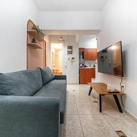 Per56 By Smart Cozy Suites - Right Next To The Metro - Parking - Available 24Hr Athens Exterior photo