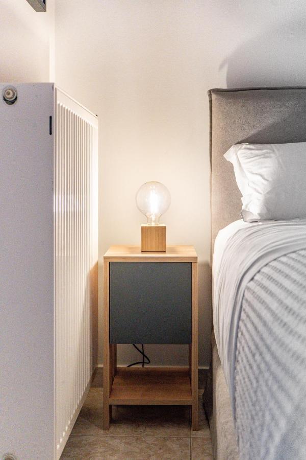 Apartment Per56 By Smart Cozy - Right Next To The Metro - Parking - Available 24hr *