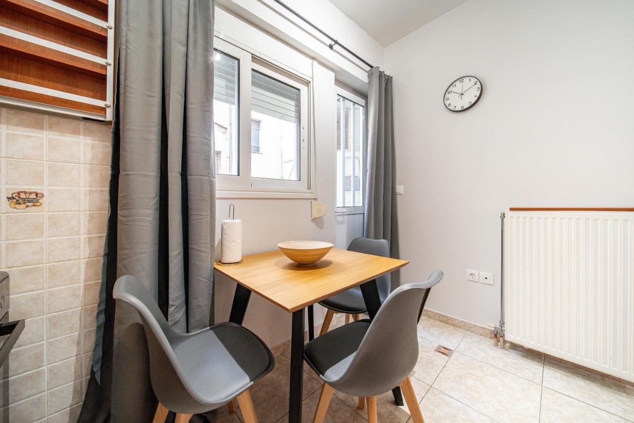 Apartment Per56 By Smart Cozy - Right Next To The Metro - Parking - Available 24hr